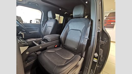 Defender 110 2