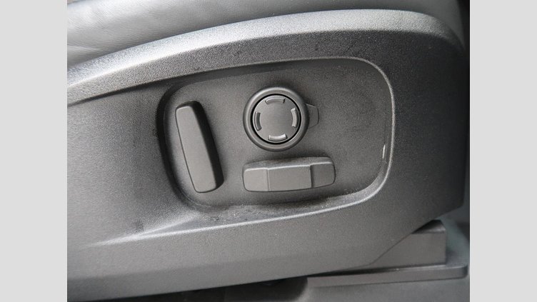2023 認定中古車 Land Rover Defender 110 Carpathian Grey 3.0 litre i6D​ ダイナミックＨＳＥ Ｄ３００ エアサスペンション装着車