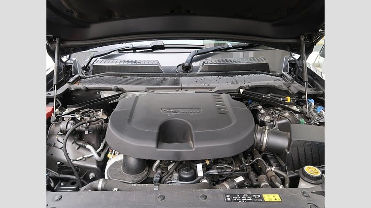 2023 認定中古車 Land Rover Defender 110 Carpathian Grey 3.0 litre i6D​ ダイナミックＨＳＥ Ｄ３００ エアサスペンション装着車