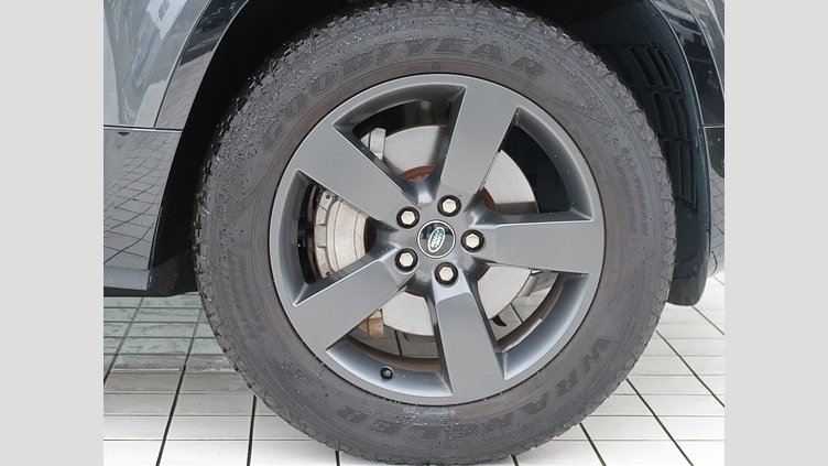 2023 認定中古車 Land Rover Defender 110 Carpathian Grey 3.0 litre i6D​ ダイナミックＨＳＥ Ｄ３００ エアサスペンション装着車