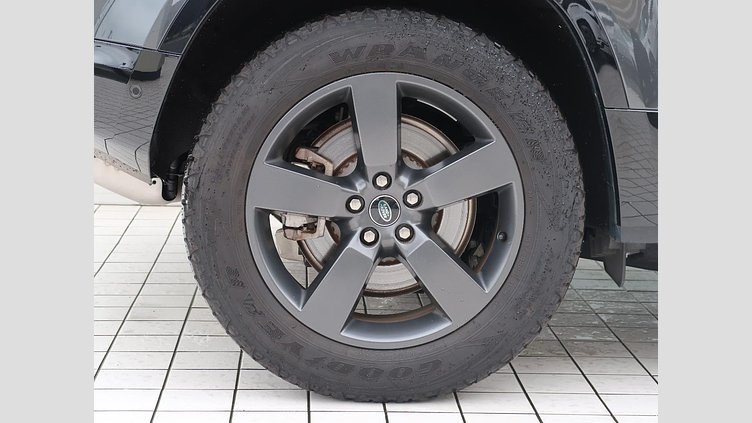 2023 認定中古車 Land Rover Defender 110 Carpathian Grey 3.0 litre i6D​ ダイナミックＨＳＥ Ｄ３００ エアサスペンション装着車