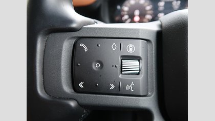 Defender 110 43
