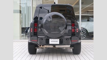 Defender 110 5