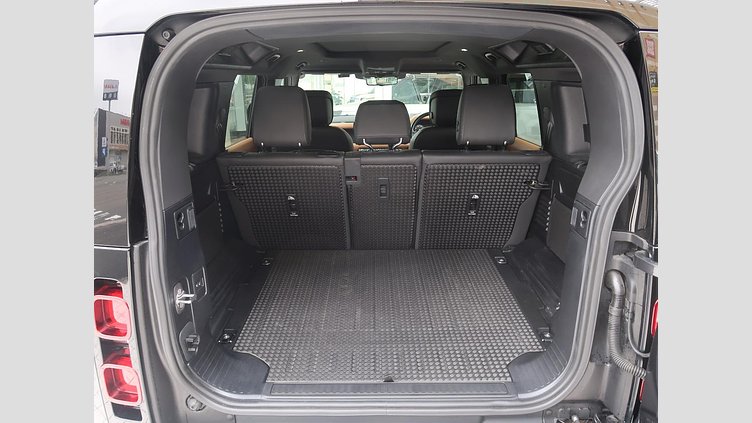 2023 認定中古車 Land Rover Defender 110 Carpathian Grey 3.0 litre i6D​ ダイナミックＨＳＥ Ｄ３００ エアサスペンション装着車