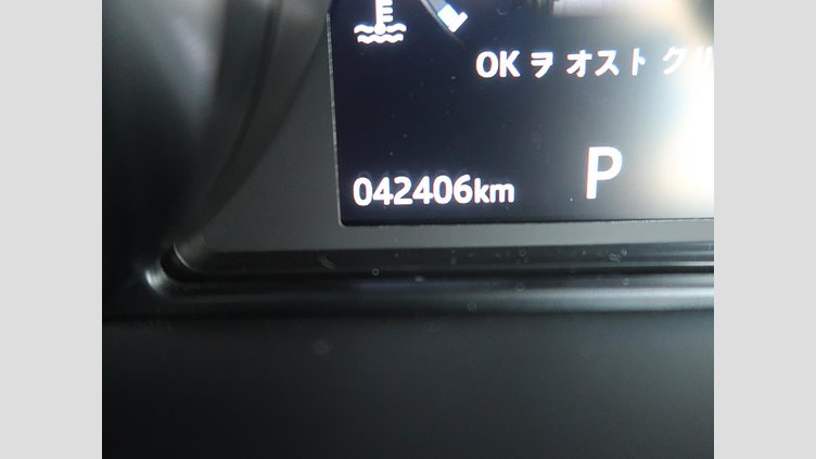 2018 認定中古車 Land Rover Discovery Sport Fuji White 2.0 litre i4D Diesel ＳＥ