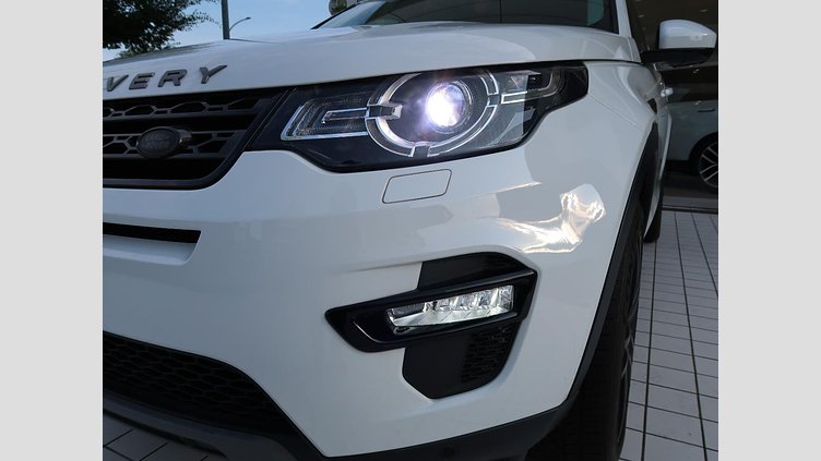2018 認定中古車 Land Rover Discovery Sport Fuji White 2.0 litre i4D Diesel ＳＥ