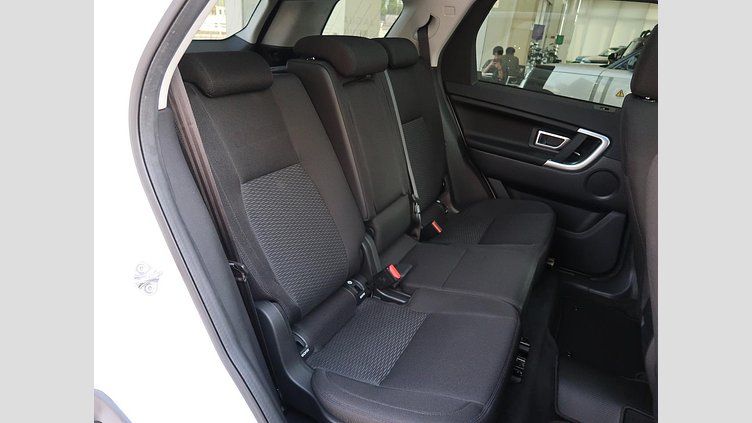 2018 認定中古車 Land Rover Discovery Sport Fuji White 2.0 litre i4D Diesel ＳＥ
