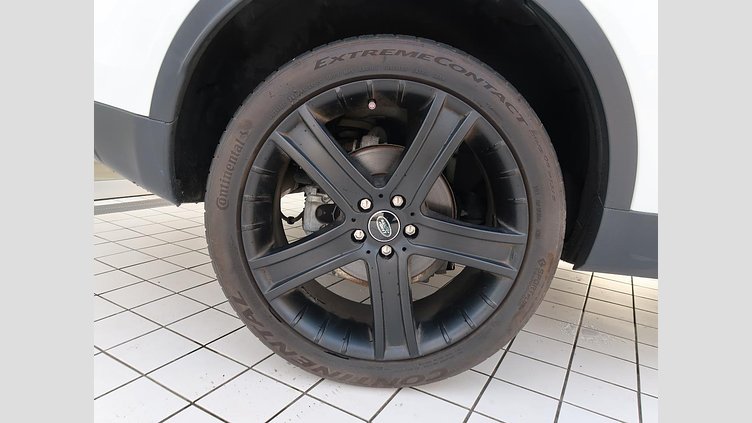 2018 認定中古車 Land Rover Discovery Sport Fuji White 2.0 litre i4D Diesel ＳＥ