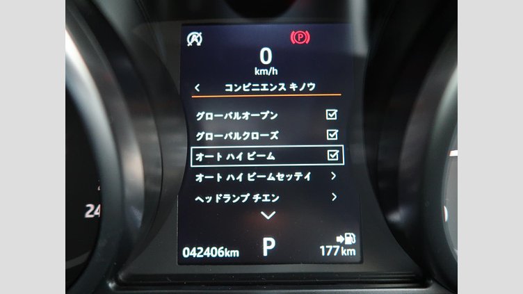 2018 認定中古車 Land Rover Discovery Sport Fuji White 2.0 litre i4D Diesel ＳＥ