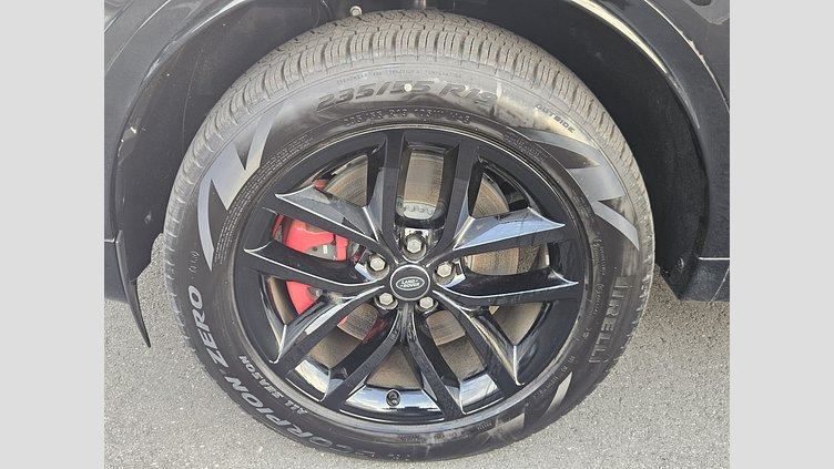 2024 認定中古車 Land Rover Discovery Sport サントリーニブラック D200マイルドハイブリッド（ディーゼル） 標準ホイール Dynamic SE