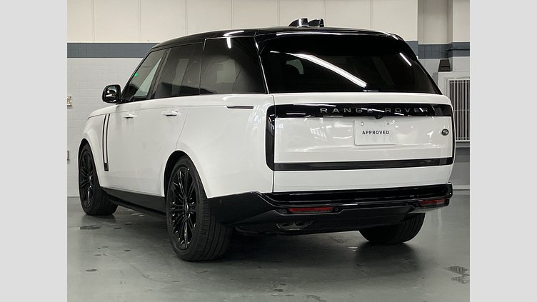 2023 認定中古車 Land Rover Range Rover Icy White in Gloss finish P530 AWD（AT） スタンダードホイールベース AUTOBIOGRAPHY