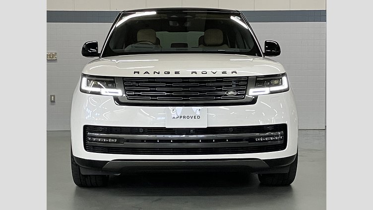 2023 認定中古車 Land Rover Range Rover Icy White in Gloss finish P530 AWD（AT） スタンダードホイールベース AUTOBIOGRAPHY