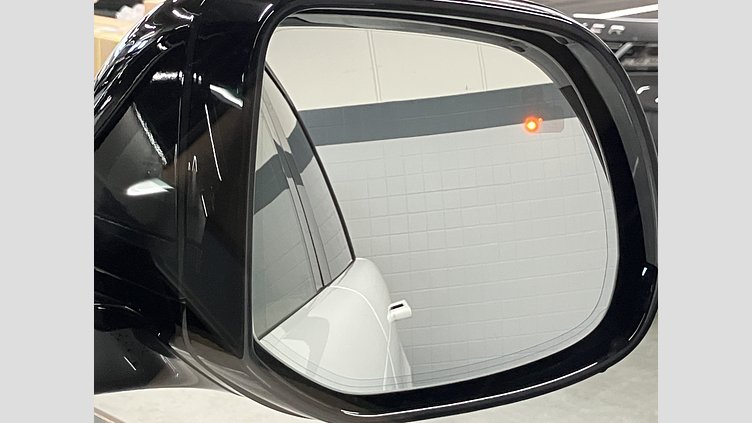 2023 認定中古車 Land Rover Range Rover Icy White in Gloss finish P530 AWD（AT） スタンダードホイールベース AUTOBIOGRAPHY