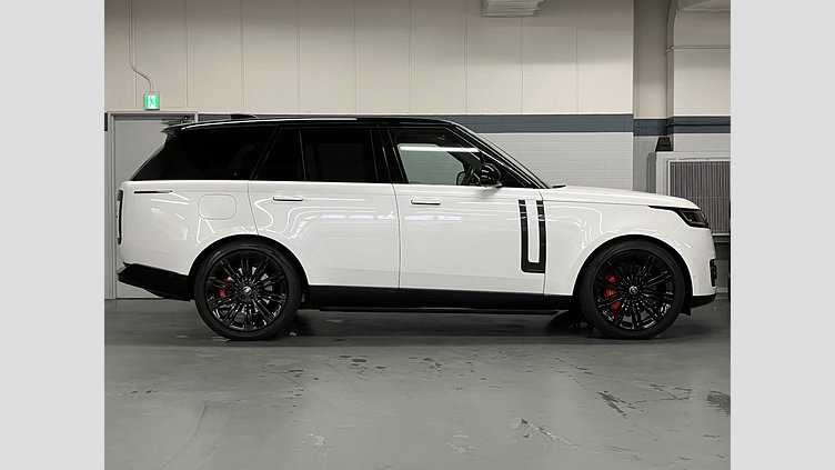 2023 認定中古車 Land Rover Range Rover Icy White in Gloss finish P530 AWD（AT） スタンダードホイールベース AUTOBIOGRAPHY