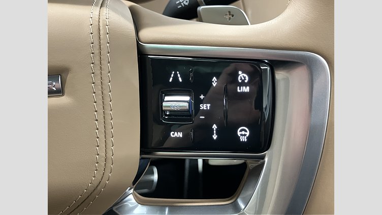 2023 認定中古車 Land Rover Range Rover Icy White in Gloss finish P530 AWD（AT） スタンダードホイールベース AUTOBIOGRAPHY