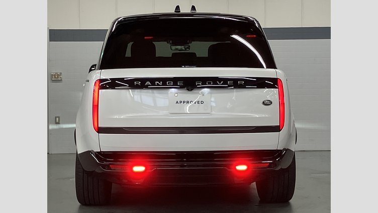 2023 認定中古車 Land Rover Range Rover Icy White in Gloss finish P530 AWD（AT） スタンダードホイールベース AUTOBIOGRAPHY