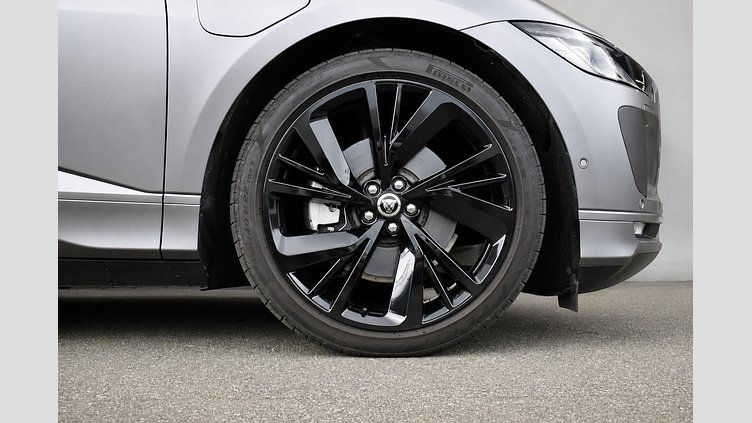 2023 認定中古車 Jaguar I-Pace アイガーグレイ（サテンフィニッシュ） EV400 R-DYNAMIC HSE