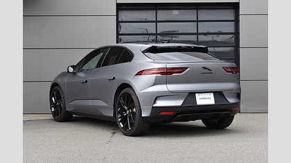 I-Pace 4