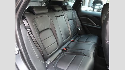 F-Pace 58