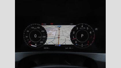 F-Pace 30
