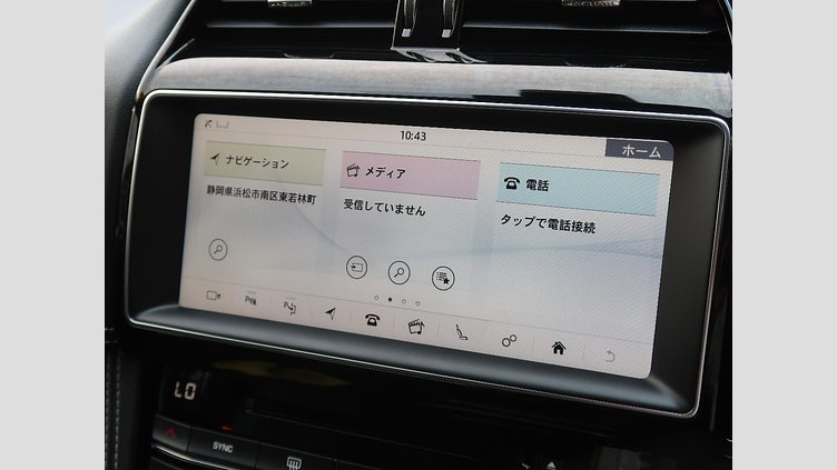 2018 認定中古車 Jaguar F-Pace Silicon Silver 2.0L I4 Pet Mid DOHC AJ200 Ｒ－スポーツ