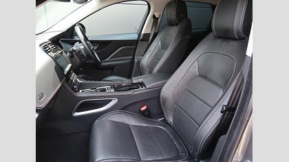 F-Pace 36