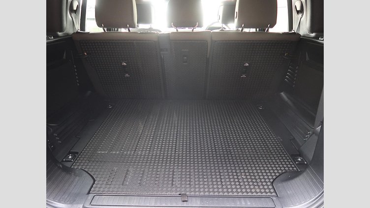 2024 認定中古車 Land Rover Defender 110 サントリーニブラック D300 AWD（AT） XダイナミックSE