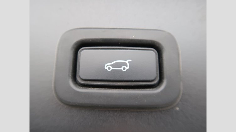 2019 認定中古車 Land Rover Range Rover Evoque サントリーニブラック D180 R-DYNAMIC SE