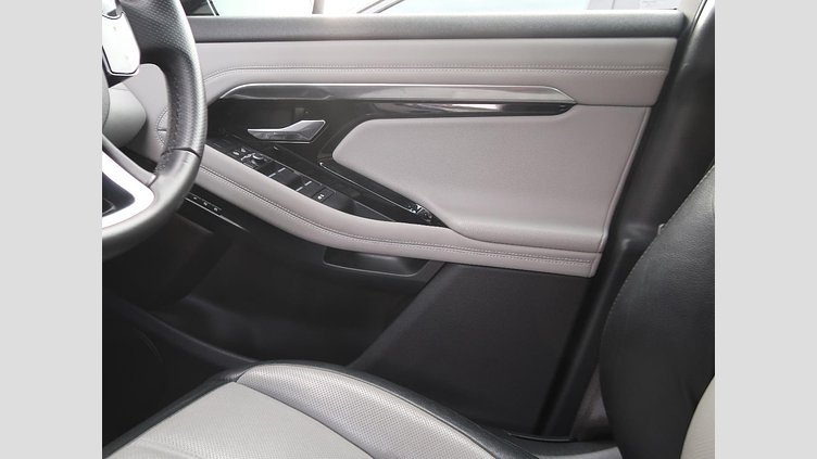 2019 認定中古車 Land Rover Range Rover Evoque サントリーニブラック D180 R-DYNAMIC SE