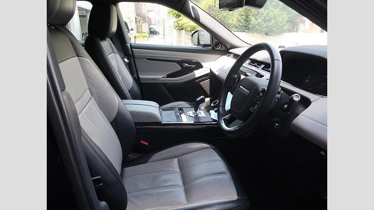 2019 認定中古車 Land Rover Range Rover Evoque サントリーニブラック D180 R-DYNAMIC SE