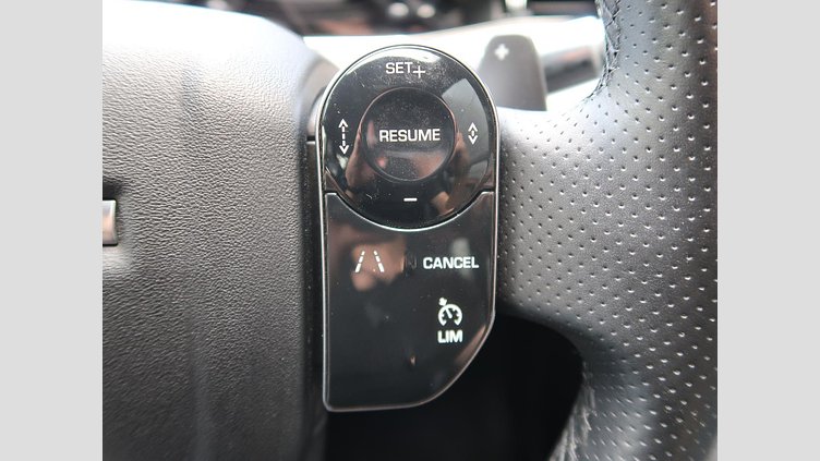 2019 認定中古車 Land Rover Range Rover Evoque サントリーニブラック D180 R-DYNAMIC SE