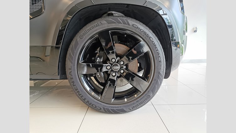 2023 認定中古車 Land Rover Defender 110 カルパチアングレイ P525 AWD (AT) V8 CARPATHIAN EDITION