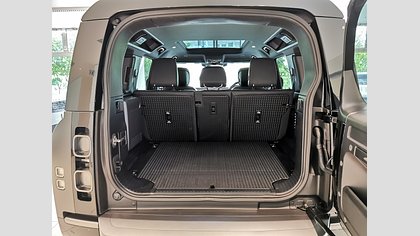 Defender 110 14