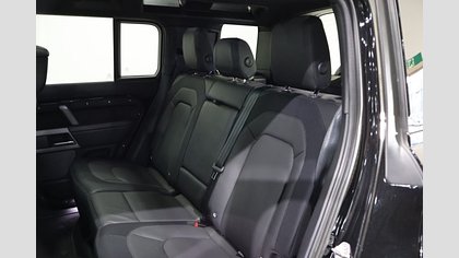 Defender 110 4