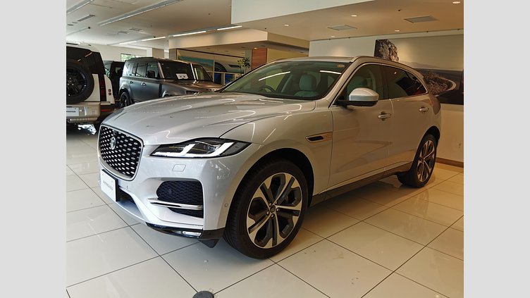 2022 認定中古車 Jaguar F-Pace ハクバシルバー P250 AWD（オートマチック） S