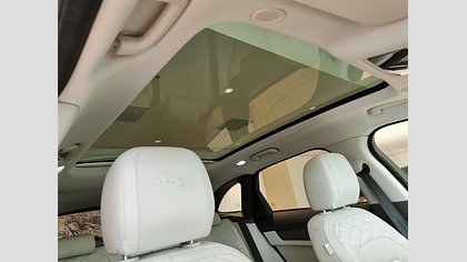 F-Pace 18