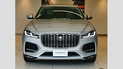 F-Pace 7
