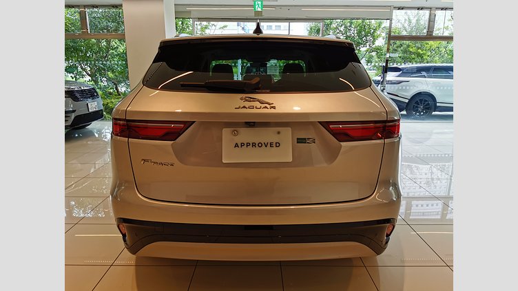 2022 認定中古車 Jaguar F-Pace ハクバシルバー P250 AWD（オートマチック） S