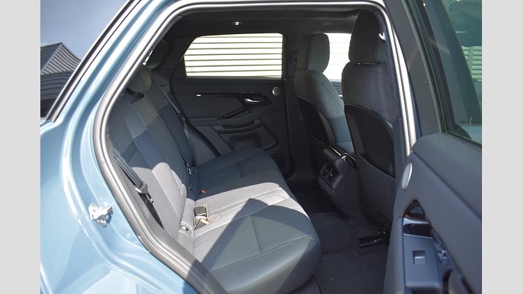 2023 認定中古車 Land Rover Range Rover Evoque トライベッカブルー P300eプラグインハイブリッド（ガソリン） スタンダードホイールベース AUTOBIOGRAPHY