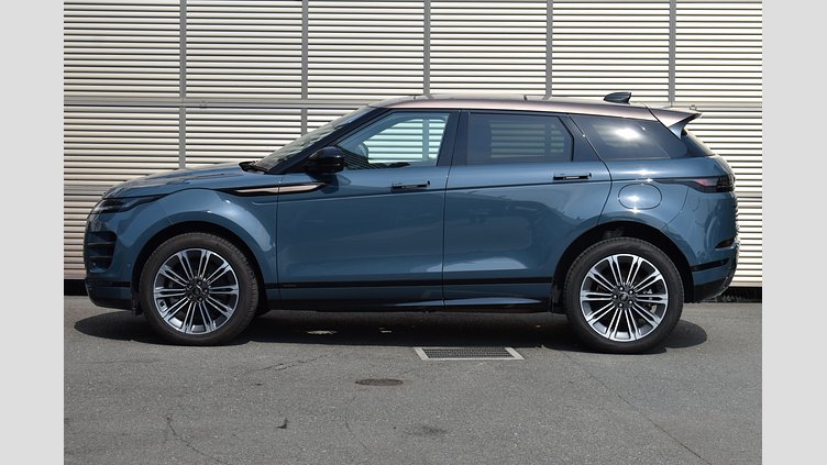 2023 認定中古車 Land Rover Range Rover Evoque トライベッカブルー P300eプラグインハイブリッド（ガソリン） スタンダードホイールベース AUTOBIOGRAPHY