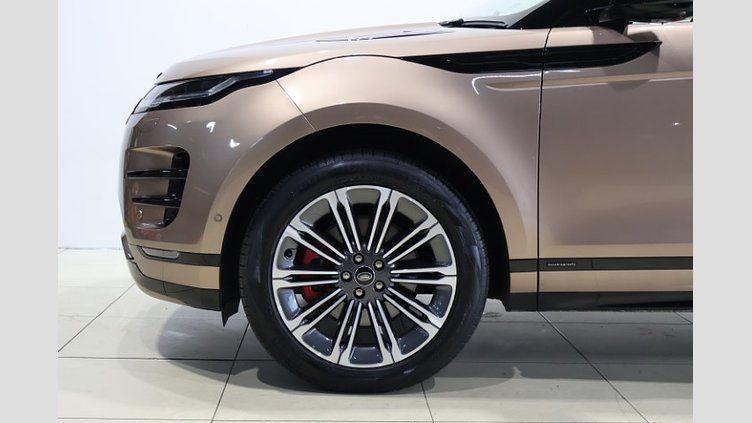 2024 認定中古車 Land Rover Range Rover Evoque コリンシアンブロンズ P300eプラグインハイブリッド（ガソリン） スタンダードホイールベース AUTOBIOGRAPHY