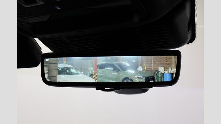 2024 認定中古車 Land Rover Range Rover Evoque コリンシアンブロンズ P300eプラグインハイブリッド（ガソリン） スタンダードホイールベース AUTOBIOGRAPHY