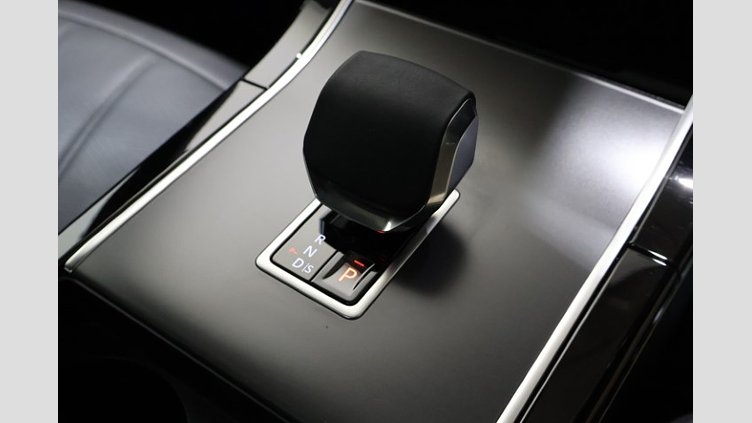 2024 認定中古車 Land Rover Range Rover Evoque コリンシアンブロンズ P300eプラグインハイブリッド（ガソリン） スタンダードホイールベース AUTOBIOGRAPHY