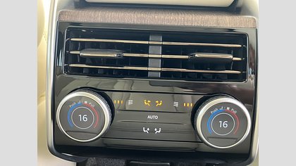 Range Rover 31