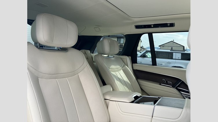 2023 認定中古車 Land Rover Range Rover シャラントグレー P530 AWD（AT） スタンダードホイールベース AUTOBIOGRAPHY