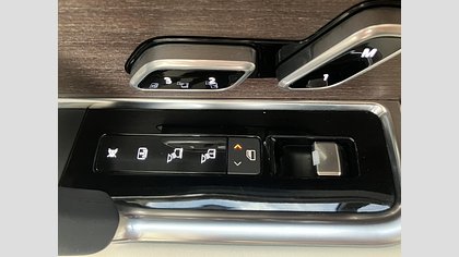 Range Rover 30