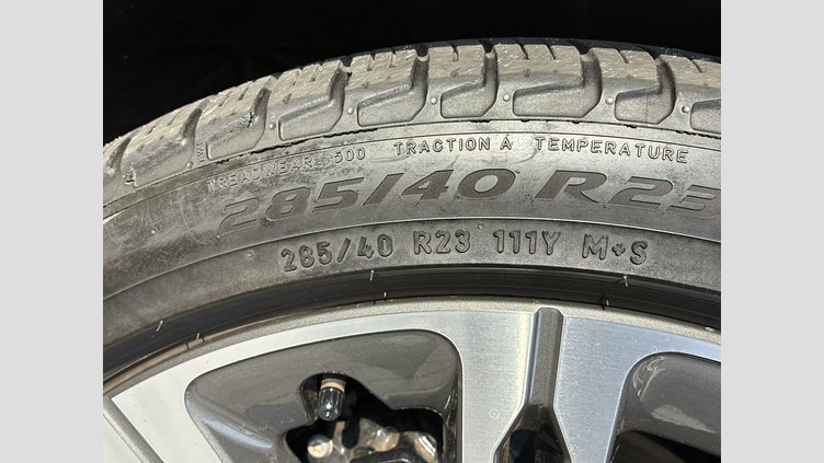 2023 認定中古車 Land Rover Range Rover シャラントグレー P530 AWD（AT） スタンダードホイールベース AUTOBIOGRAPHY