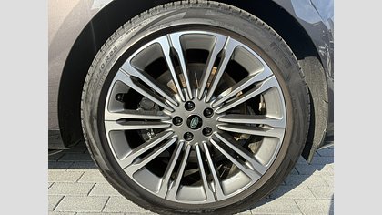 Range Rover 8