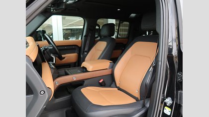 Defender 110 37