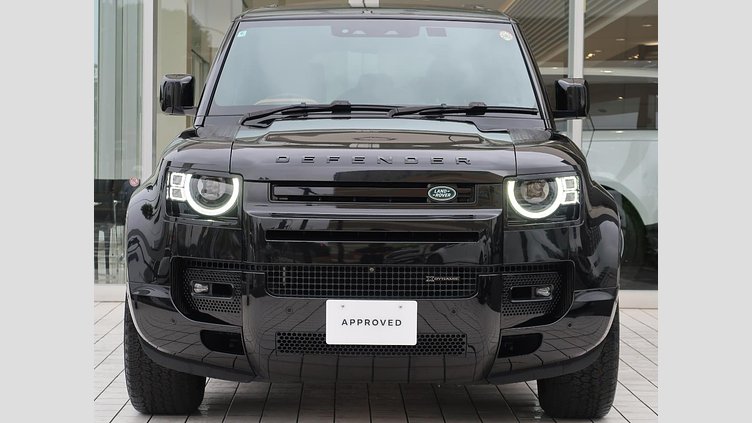 2022 認定中古車 Land Rover Defender 110 Santorini Black 3.0 litre i6D​ ダイナミックＨＳＥ Ｄ３００ エアサスペンション装着車
